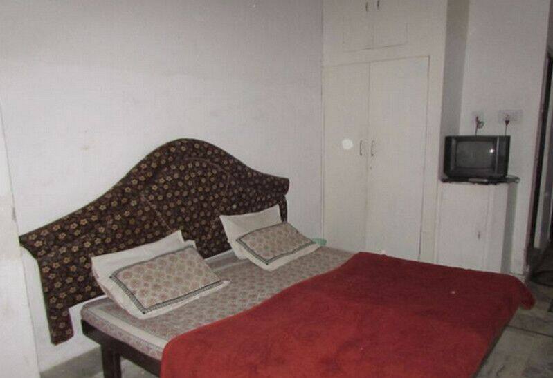 Hotel Katyani